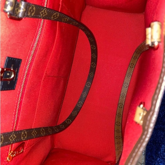 SOLD ❤️LV GM On the Go reverse monogram - Picture 8 of 10